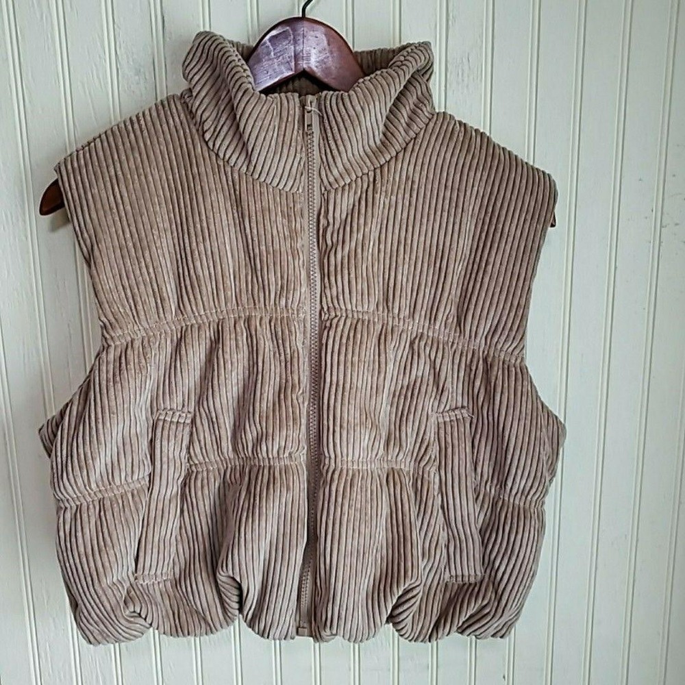 CALI 1850 Vest Womens Medium Beige Corduroy Puffer Full Zip Sherpa Lined